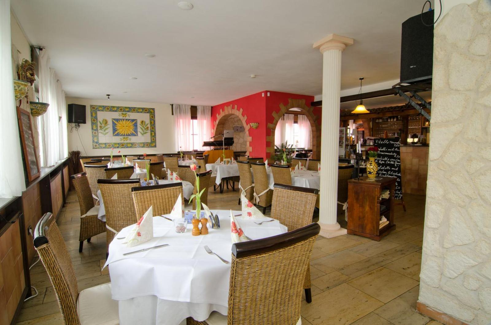 Hotel -Restaurant Taormina Birkenfeld  Екстериор снимка